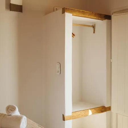 Restia Apartment